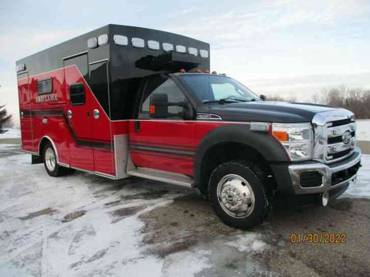 FORD AMBULANCE F550 4X4 DIESEL LOW MILES PERFECT (2016)