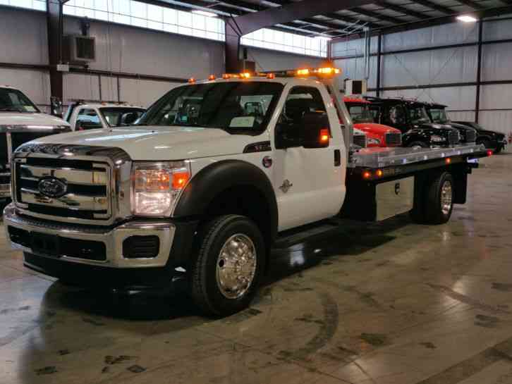Ford F-550 4x4 (2016)