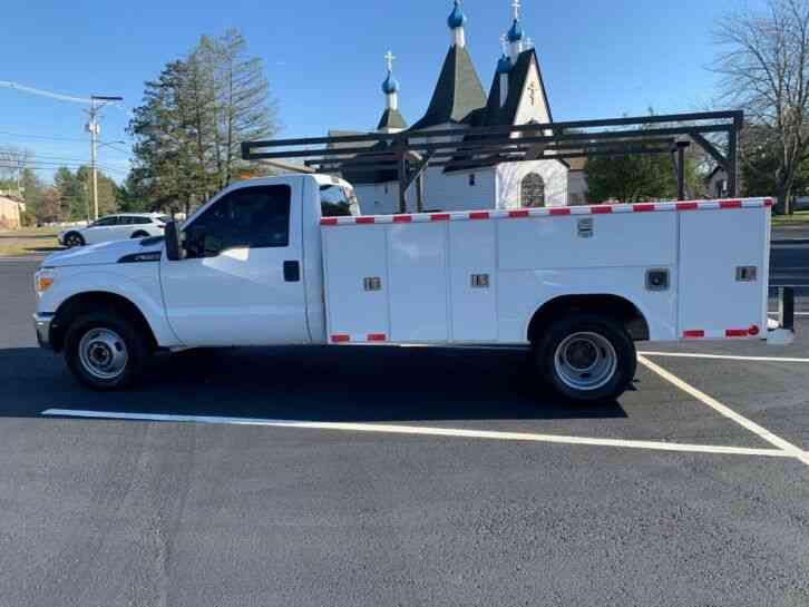 F350 UTILITY SERVICE TRUCK WITH A 10' LONG BOX F350 UTILITY / SERVICE WITH A 10' BOX (2016)
