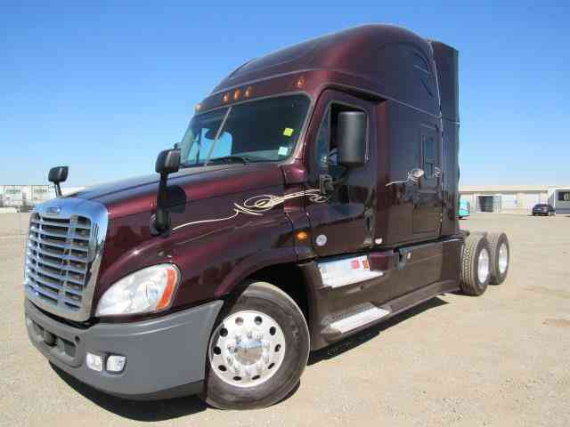 Freightliner CASCADEVO -- (2016)