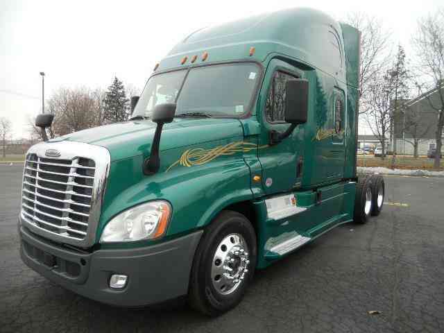 Freightliner CASCADEVO -- (2016)