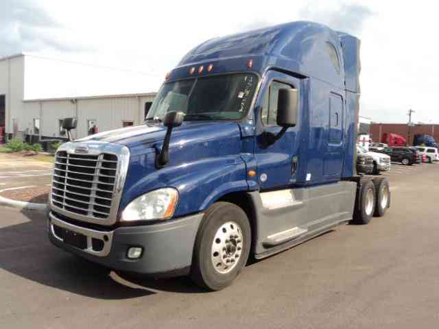 Freightliner CASCADEVO -- (2016)