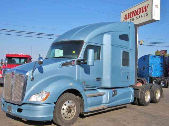 Kenworth T680 -- (2016)