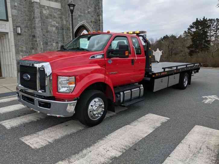 Ford F-650 XLT (2017)