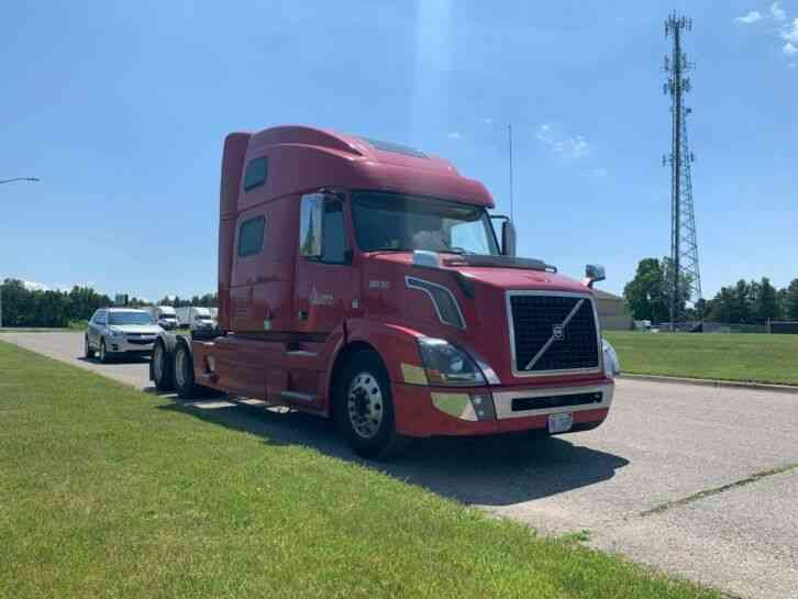 Volvo vnl 780 (2017)