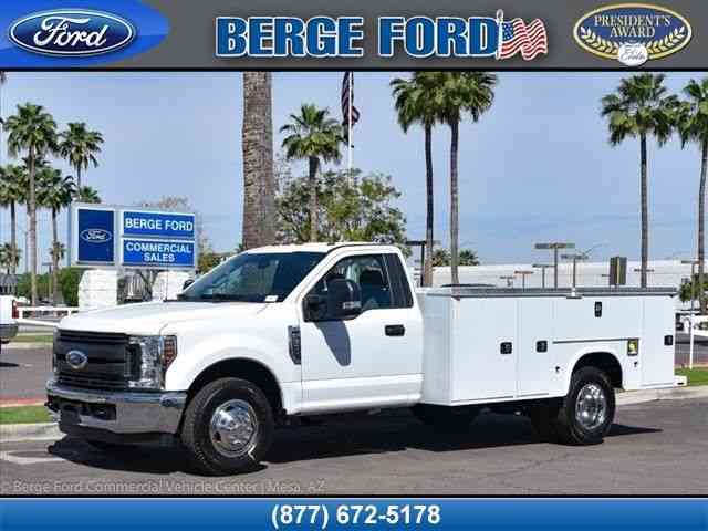 Ford Super Duty F-350 DRW XL (2018)