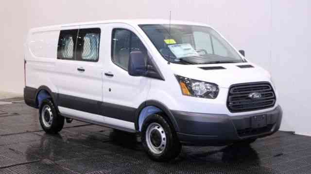 Ford Transit 250 Cargo Van (2018)