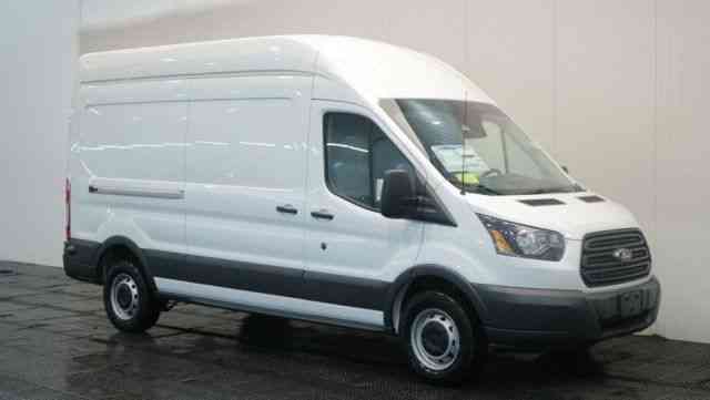Ford Transit 350 Cargo Van (2018)