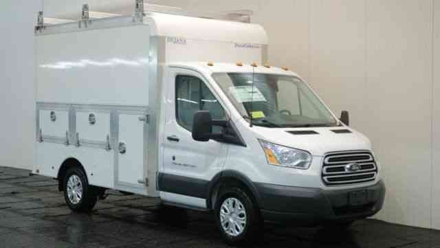 Ford Transit 350 Cutaway (2018)