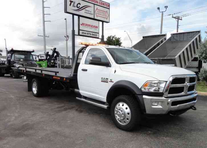 Ram 5500 SLT 4X4. 20FT JERRDAN ROLLBACK TOW TRUCK. . 20SRR6T- (2018)