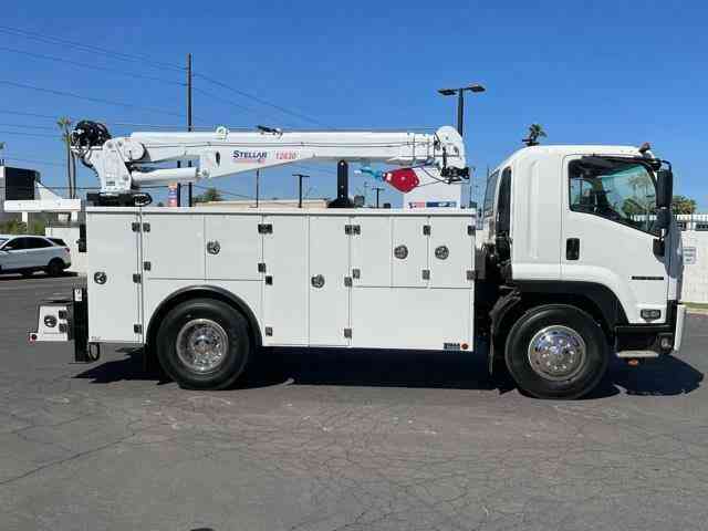 Isuzu FTR Stellar Aluminum Service Body Crane Compressor Truck (2020)