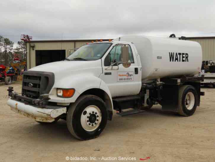 Ford F-750 (2006)