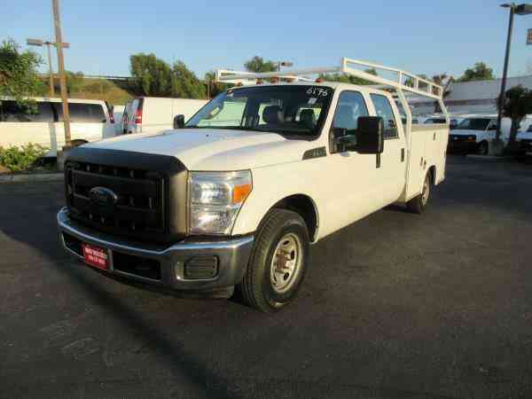 FORD F350 (2015)