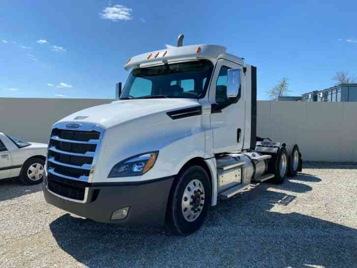 Freightliner Cacadia 126 (2019)