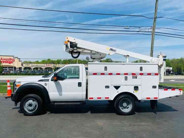 FORD F450 39' ALTEC BUCKET TRUCK ONLY 47K MILES F450 BUCKET TRUCK (2013)