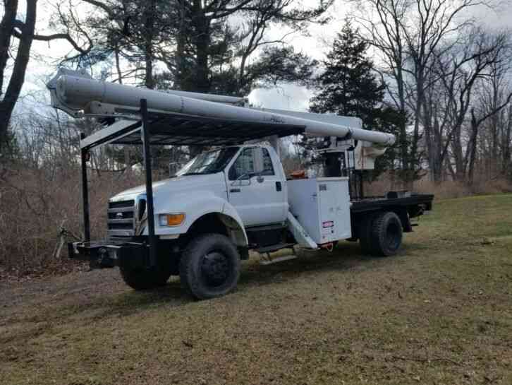 Ford Altec Bucket Truck 62' (2007)