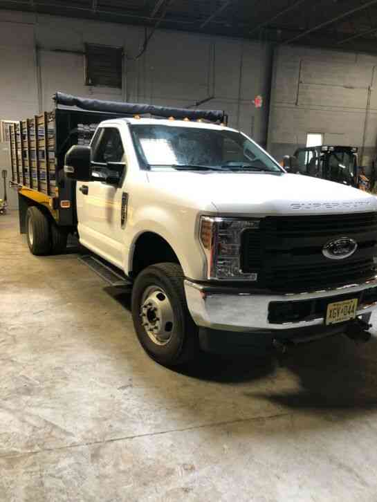 Ford F350 (2017)