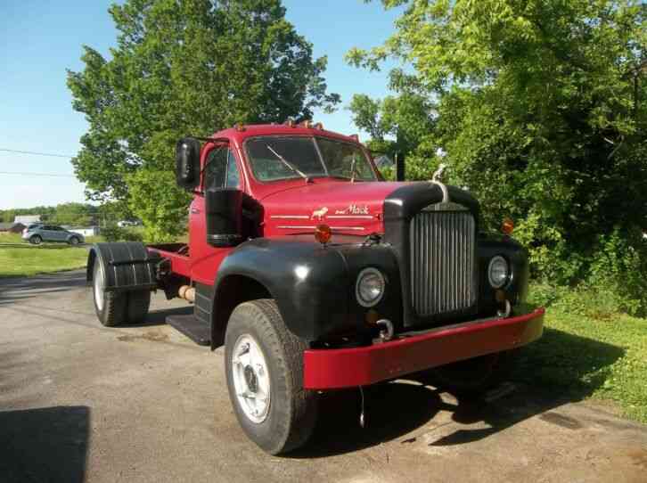 Mack B42P (1961)