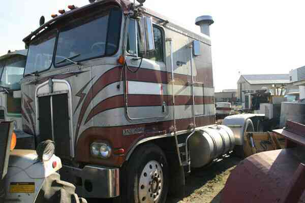 Kenworth k100 (1979)