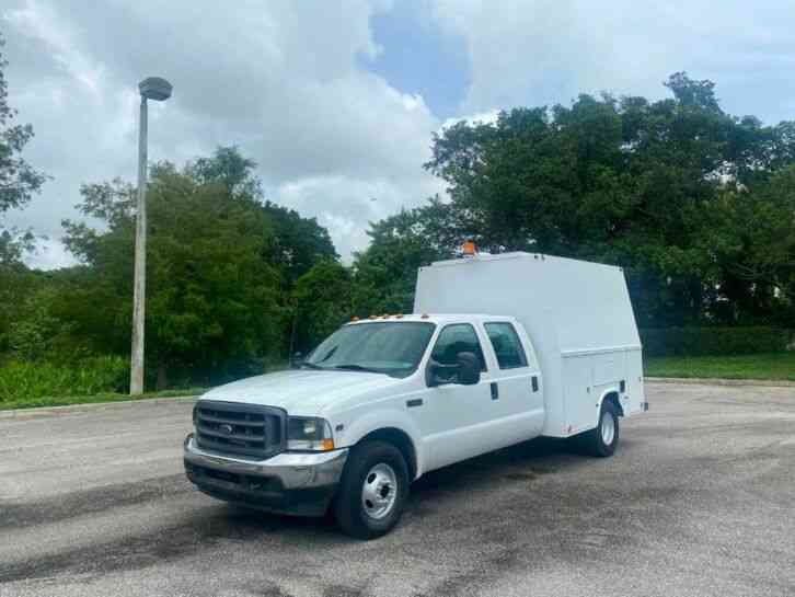 Ford F-350 Crew Cab Enclosed Utility Service Truck Ford F-350 KUV CREW Service Utility Mechanics 6. 8 Fleet (2004)