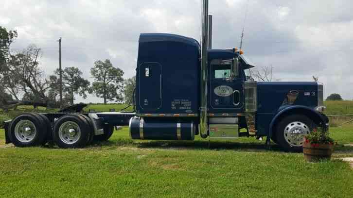 Peterbilt 379 Ext Hood (2003)