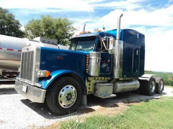 Peterbilt 379 (2005)