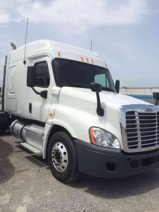 Freightliner CASCADIA (2011)