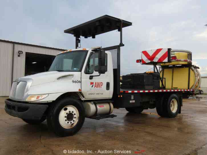 International Navistar 4300 (2010)