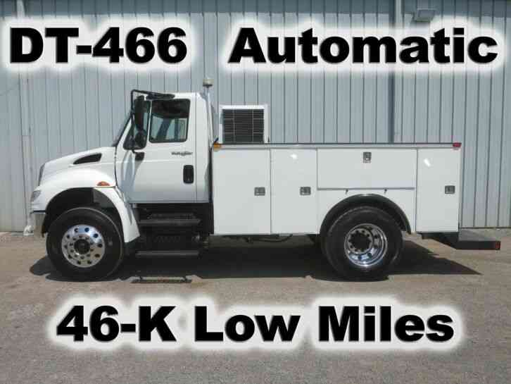 International 4400 (2009)