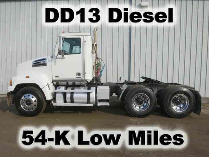 Western Star 4700SF (2013)