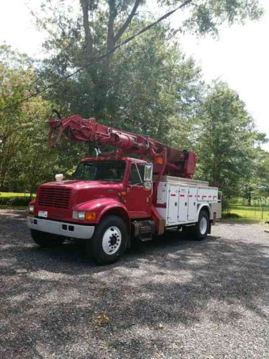 International 4900 (2000)