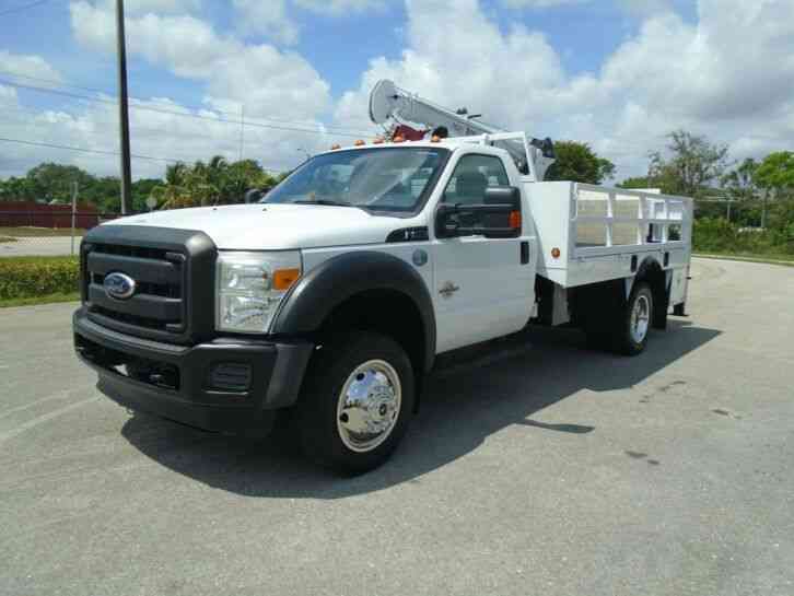 Ford F-550 SUPERDUTY (2011)