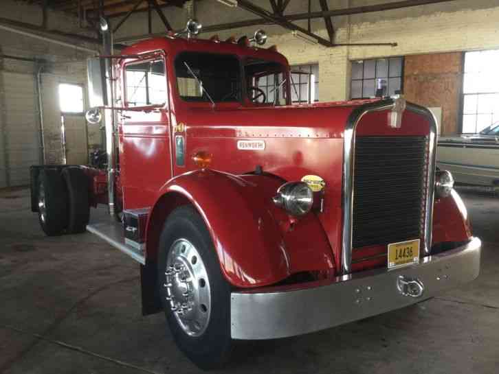 Kenworth 521 (1950) : Daycab Semi Trucks