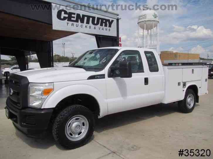 FORD F350 4X4 SRW (2011)