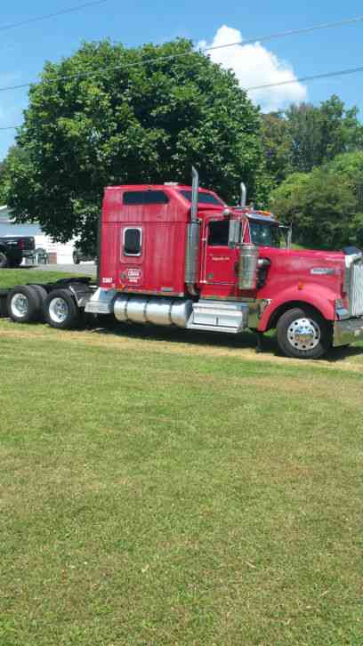 Kenworth W-900 L Studio sleeper (1996)