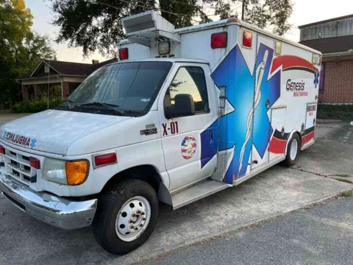 Ambulance Ford E450 turbo Diesel low miles
