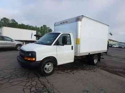 Chevrolet Express 3500 (2011)