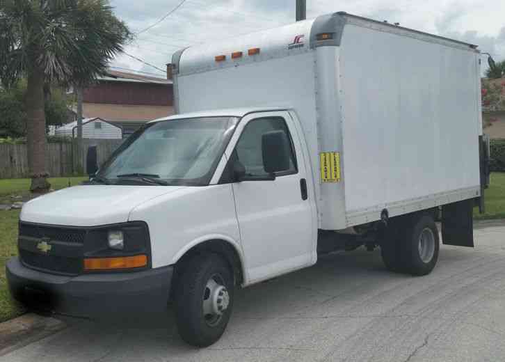 Chevrolet Express G3500 (2001) : Van 