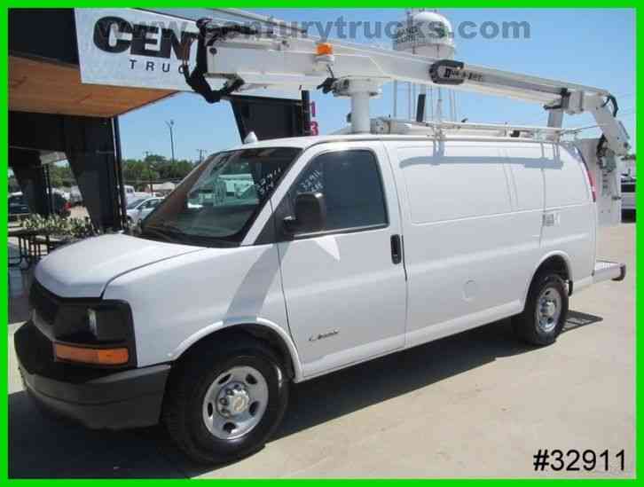 Chevrolet 3500 SRW EXPRESS BUCKET VAN (2003)