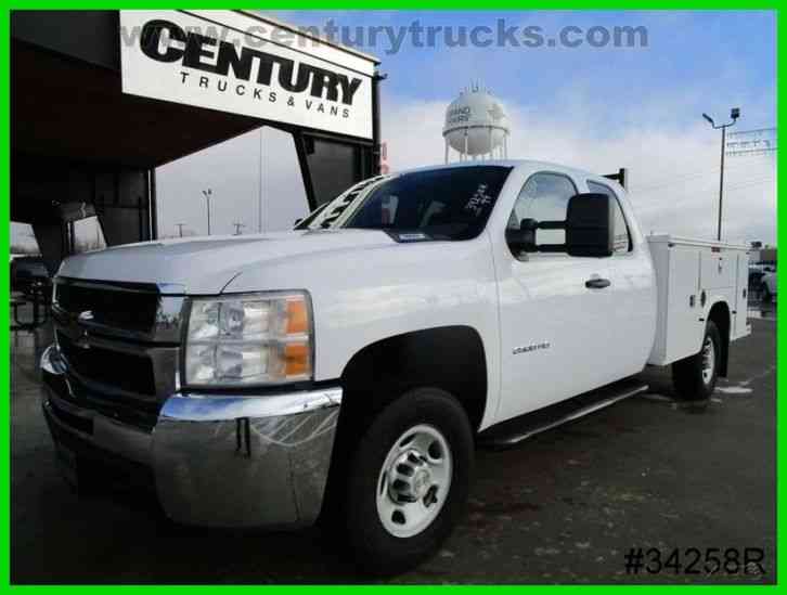 Chevrolet 2500 EXTENDED CAB SERVICE TRUCK (2010)