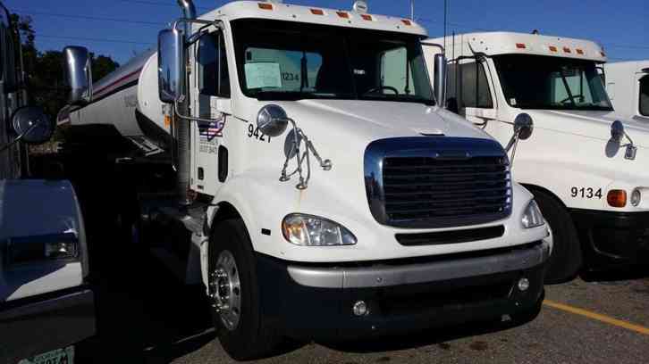 Freightliner Columbia Cl112064s t (2008)