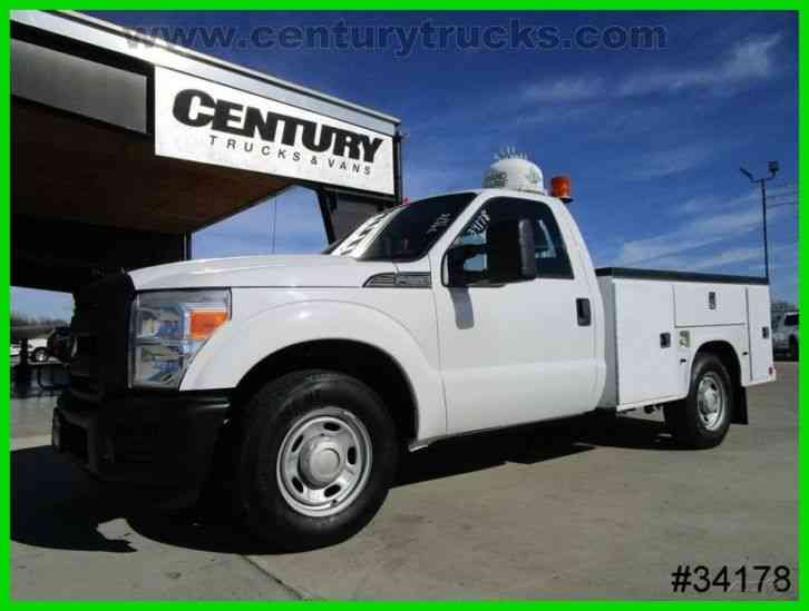 Ford F250 REGULAR CAB SERVICE BODY TRUCK (2011)