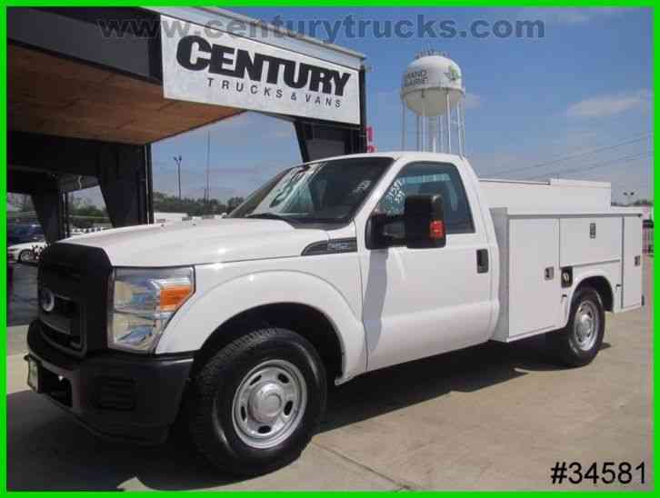 Ford F250 REGULAR CAB SERVICE TRUCK (2011)