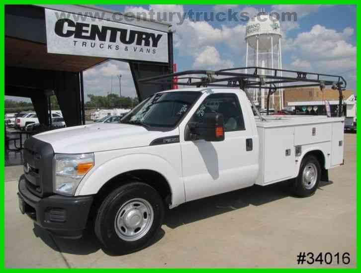 Ford F350 SRW UTILITY TRUCK (2012)