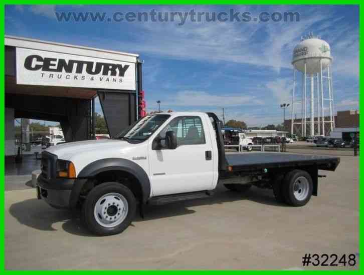 Ford F550 4X4 FLAT BED WORK TRUCK (2007)