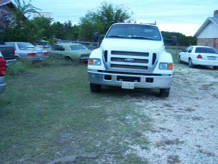 FORD F650 (2005)