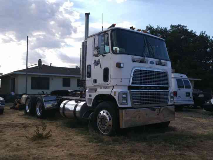 Ford Clt 9000 (1985)