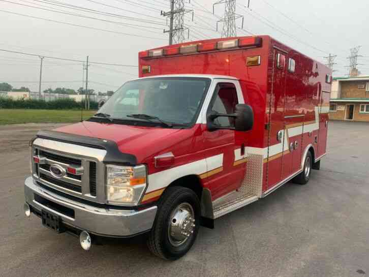 Ford E-450 Ambulance - Braun Box - Clean! - V8 6. 0L Diesel - Fire Dept. Owned