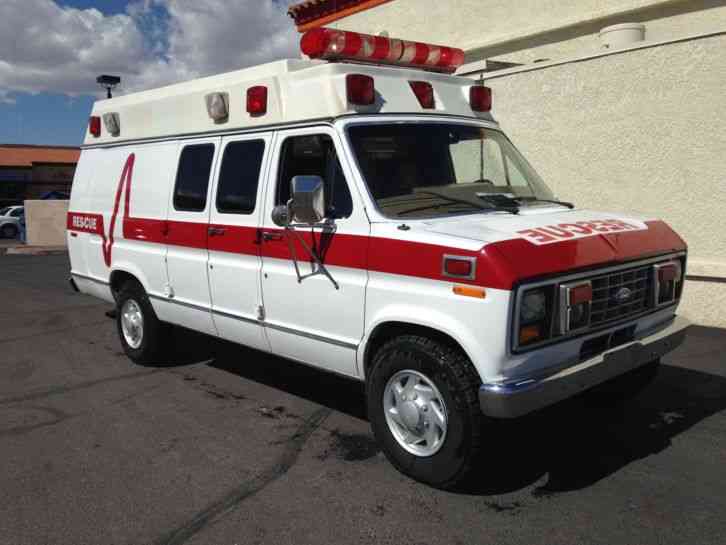Ford 50 Econoline Van Ambulance Hightop 1991 Emergency Fire Trucks