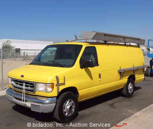 Ford Econoline (2000)